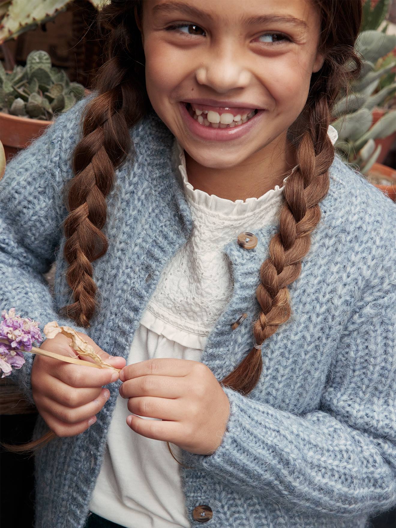 https://kids-avenue.com.ua/pages/gallery/6046/gilet-loose-en-maille-mousseuse-fille (1).jpg
